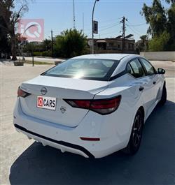 نيسان سنترا